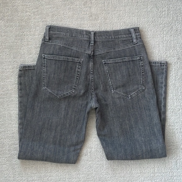 ZARA Gray Women’s Mid-Rise Straight Leg Jeans - Picture 3 of 6